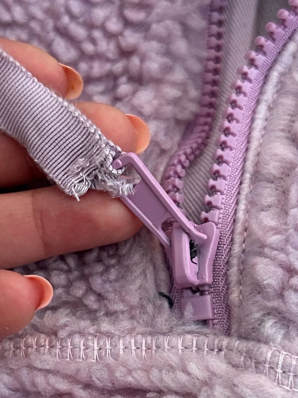 Madhappy Fall Sherpa Half Zip size Small in Lilac - Picture 8 of 9